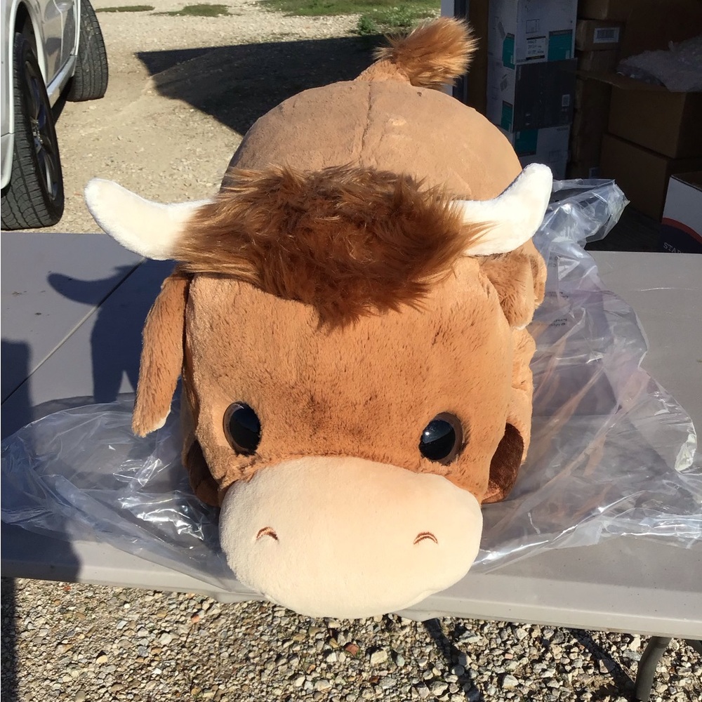 NEW in plastic Large Buttercup Bull Plush Toy